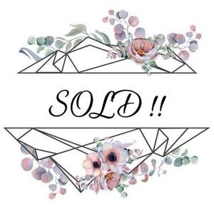 ALL ITEMS SOLD PAST THIS POINT!!